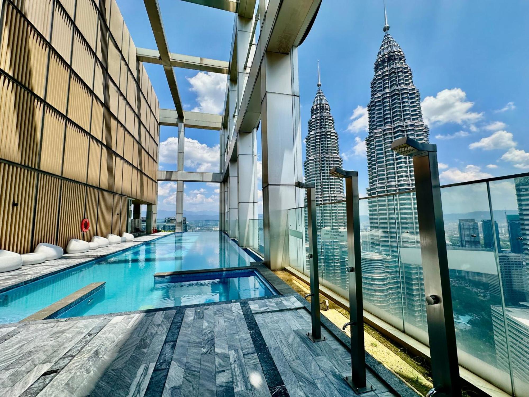 Victoria Home Tropicana The Residence Klcc Bukit Bintang Kuala Lumpur Exterior foto